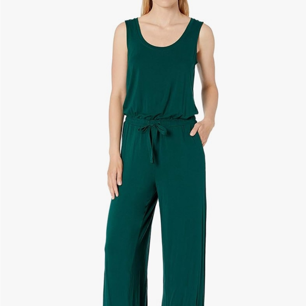 Amazon Essentials Green Jumpsuit with Scoop Neckline and Relaxed Fit